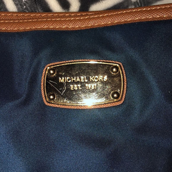 Navy Blue Michael Kors Tote Bag - Picture 4 of 7
